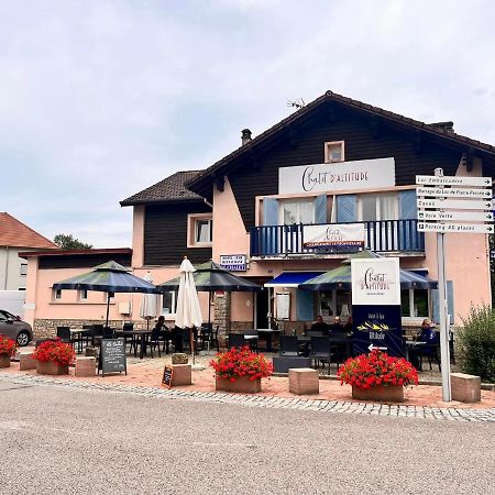 Logis Hotel Chalet Altitude Pierre-Percée エクステリア 写真